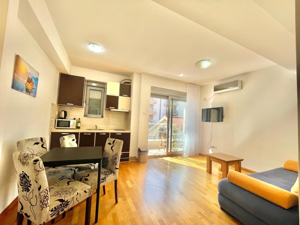 Comfort Apartments Aleksic Budva Buitenkant foto
